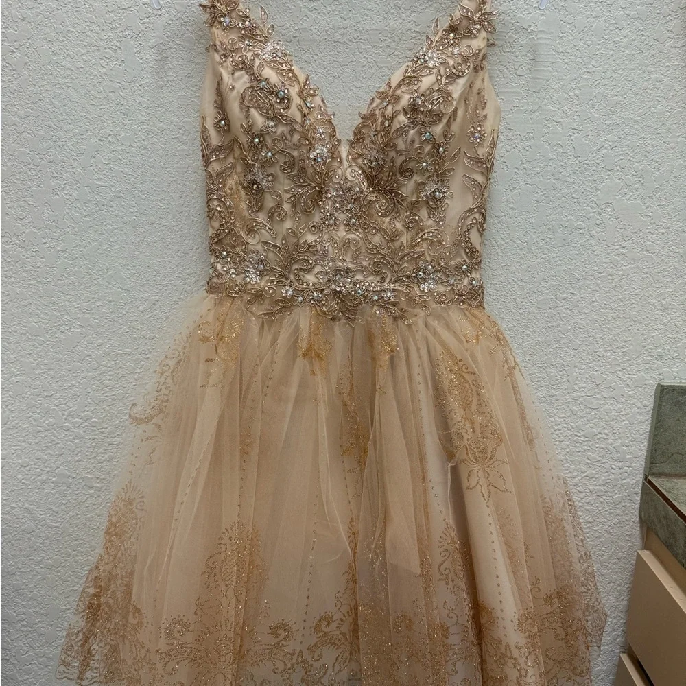 Dancing Queen Formal Sleeveless Mini Metallic Champagne Gold Dress‎ Women's XS